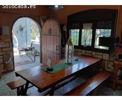 Chalet en Venta en Iznatoraf, Jaén
