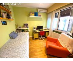 Chalet en Venta en Montgat, Barcelona