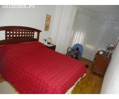 ¡Vive en el Corazón de Torrevieja! Apartamento de 4 Dormitorios, 3 Baños y Excelente Calidad