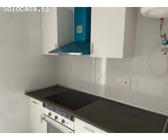 ¡Oportunidad Única! Encantador Bungalow en Torrevieja con Vistas a la Naturaleza y Sa