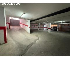 ????? Amplia plaza de garaje en el centro de Torrevieja – Coche grande o coche + moto