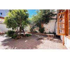 Casa con encanto y jardín en Marqués de la Fontsanta, Palma