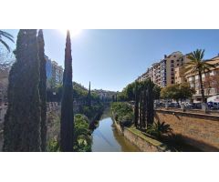 Se vende local comercial reformado y con inquilino, ideal para inversores