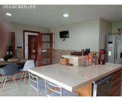 Chalet en Venta en Mabegondo, La Coruña