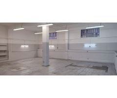 Local comercial en Alquiler en A Coruña, La Coruña