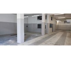 Local comercial en Alquiler en A Coruña, La Coruña