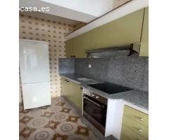 Piso en Venta en Arteixo, La Coruña