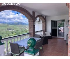 Chalet en Venta en Alora, Málaga