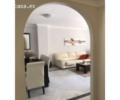 Amplio Apartamento de 2 Dormitorios en Alquiler de Larga Duración en Marbella