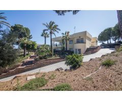 EL HOGAR DESEADO HA LLEGADO A TU VIDA!! CHALET EN VENTA EN BONAVISTA