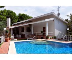 Chalet en Venta en Tortosa, Tarragona