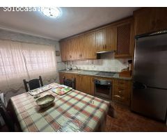 El Coto - Pareada con encanto de 3 Dormitorios con Patio 40 m2 y Sótano