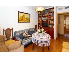 PISO EN CASCO ANTIGUO