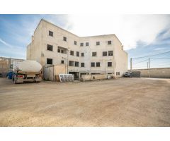 Edificio en María de la Salud en construcción.