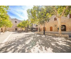 Edificio del Siglo XVII con restaurante y Hotel con licencia en Alaró