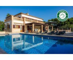 Venta de 2 Chalets Pareados con Licencia Vacacional en Calas de Mallorca