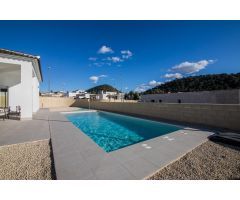 Chalet en Venta en Pinós, el/Pinoso, Alicante
