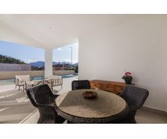 Chalet en Venta en Pinós, el/Pinoso, Alicante