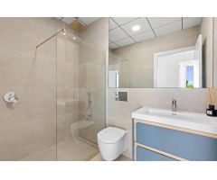 Chalet en Venta en Benijófar, Alicante