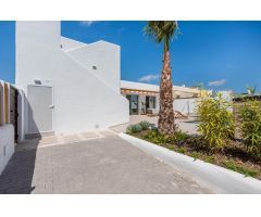 Chalet en Venta en Benijófar, Alicante