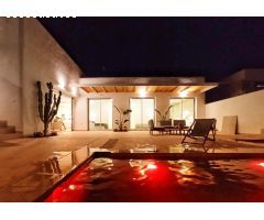 Chalet en Venta en Benijófar, Alicante