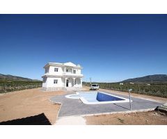 Chalet en Venta en Pinós, el/Pinoso, Alicante