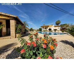 Casa de campo en Venta en El Camino de Catral, Alicante