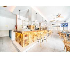 Traspaso de Bar cafetería con terraza en Plaza Patines