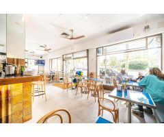 Traspaso de Bar cafetería con terraza en Plaza Patines