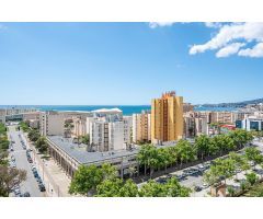 Piso de tres habitaciones, balcón y plaza de parking en Nou Llevant
