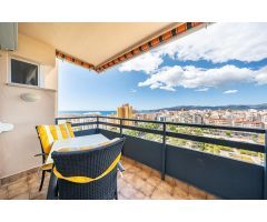 Piso de tres habitaciones, balcón y plaza de parking en Nou Llevant