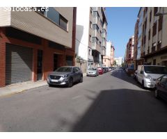Local en av.barcelona,diafano,