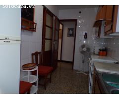 Casa en venta,con garaje incluido y todos los servicios a tu alcanze.LLamanos
