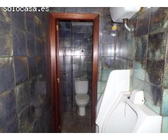 Local con Altillo en Zona de Alto Tráfico: ¡Ideal para tu Negocio!