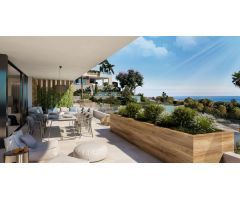 Complejo urbanístico de lujo en Cabopino (Costa del Sol).