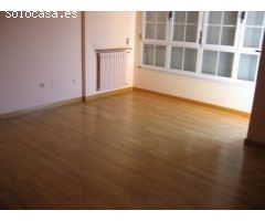 Chalet en Venta en Ponferrada, León