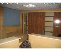 Nave industrial en Venta en Bembibre, León