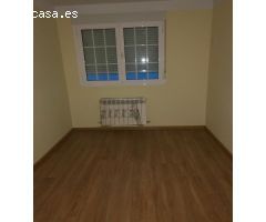 Adosado en Venta en Carracedelo, León