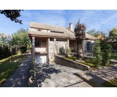 Magnífico chalet en al Aljarafe sevillano