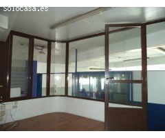 LOCAL COMERCIAL DE 110 m2 EN HISPANIDAD, PRÓXIMO A LA ROTONDA