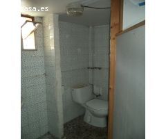 LOCAL COMERCIAL DE 110 m2 EN HISPANIDAD, PRÓXIMO A LA ROTONDA