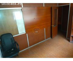 IDEAL INVERSORES!!!. SE ALQUILA LOCAL COMERCIAL.