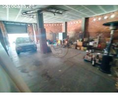 ESQUINA COMERCIAL DE 18 M. ESCAPARATE, FRENTE A POVISA. CARENCIA 18 MESES.