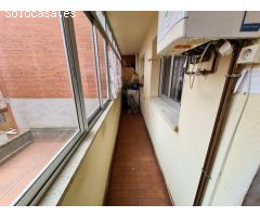 SEAMPLIO PISO EN EL CENTRO DE VALENCIA, SALÓN, COCINA, 4 HAB., 2 BAÑOS, TRASTERO Y GARAJE.