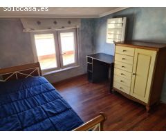 SE VENDE APARTAMENTO CON GRAN TERRAZA EN EL CENTRO DE VALENCIA DE DON JUAN, 2 HAB., SALÓN, COCINA.