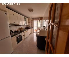 SE VENDE  PISO AMUEBLADO, 132 M2 EN LA BAÑEZA, 3 HAB., 2 BAÑOS, TERRAZA, ASCENSOR.,