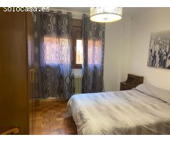 SE VENDE APARTAMENTO EN EL CENTRO DE VALENCIA DE DON JUAN, 60 M2, COCINA, SALÓN, 2 HAB., BAÑO.