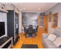 APARTAMENTO, 80 M2, SALÓN, COCINA, 2 HAB., 2 BAÑOS, TRASTERO, 2 P.GARAJE. MUCHAS MEJORAS. EXTERIOR.
