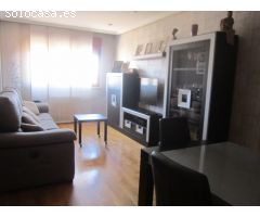 APARTAMENTO, 80 M2, SALÓN, COCINA, 2 HAB., 2 BAÑOS, TRASTERO, 2 P.GARAJE. MUCHAS MEJORAS. EXTERIOR.