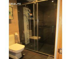 APARTAMENTO, 80 M2, SALÓN, COCINA, 2 HAB., 2 BAÑOS, TRASTERO, 2 P.GARAJE. MUCHAS MEJORAS. EXTERIOR.